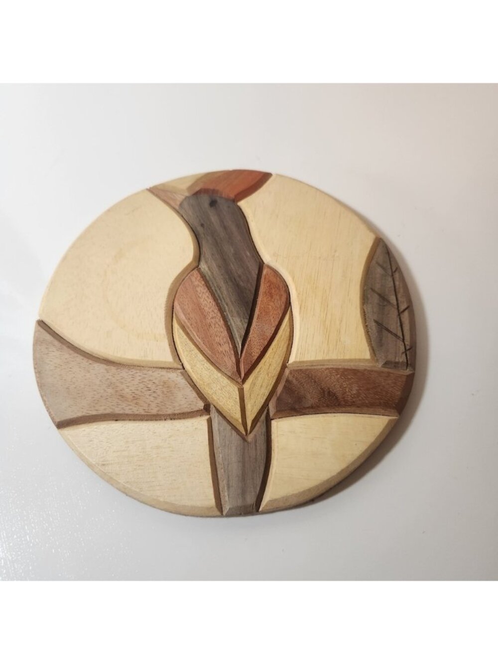 Vintage Wooden Intarsia Bird Wall‎ Art Plaque Circular Mixed Wood Inlay 7.5"